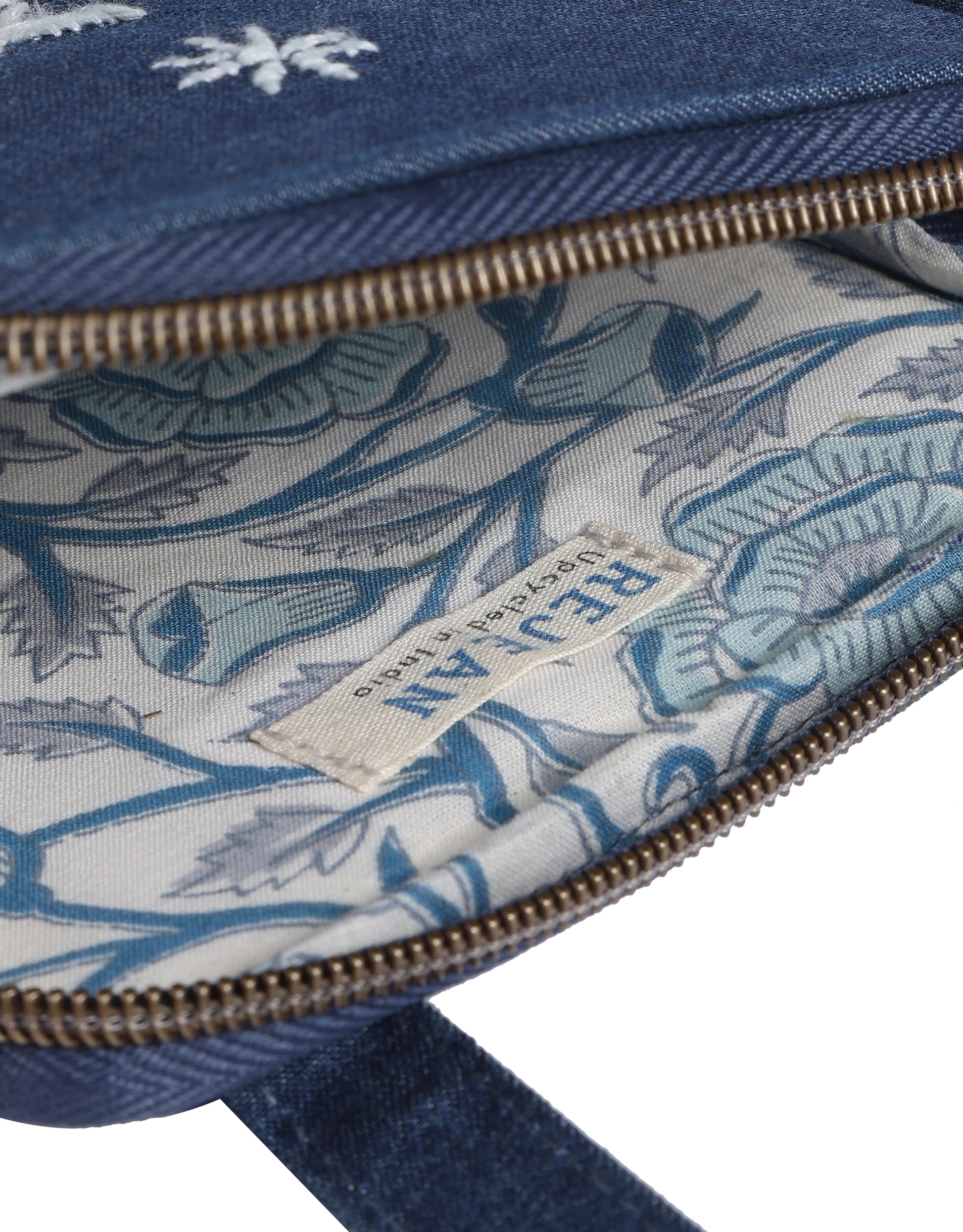 Chikankari Crossbody Mobile Sling