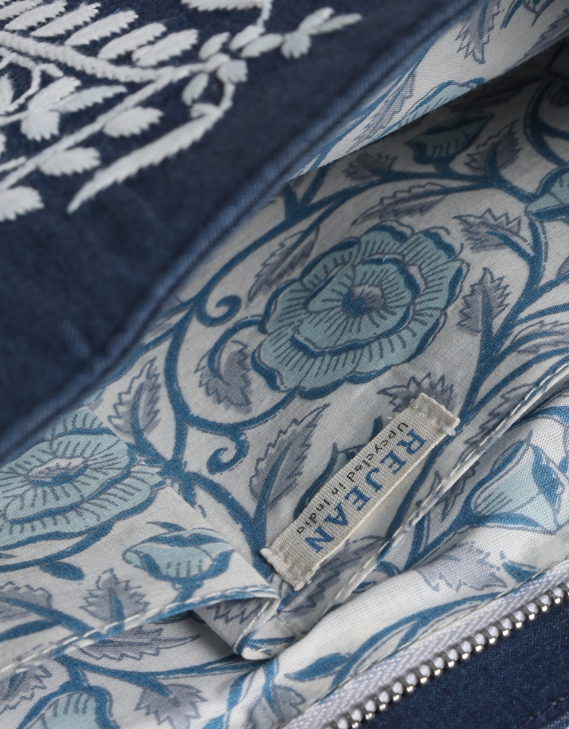 Chikankari Motif Small Shoulder Bag